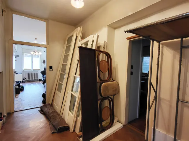 Eladó ház Budapest XVI. kerület, Sashalom 244 nm