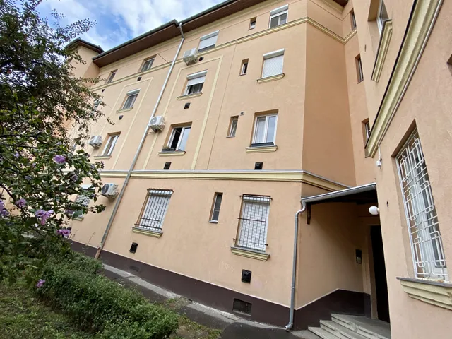 Kiadó lakás Budapest X. kerület, Zágrábi utca 42 nm