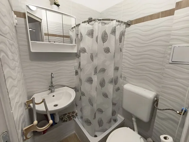 Eladó lakás Budapest VIII. kerület, Koszorú utca 15 nm