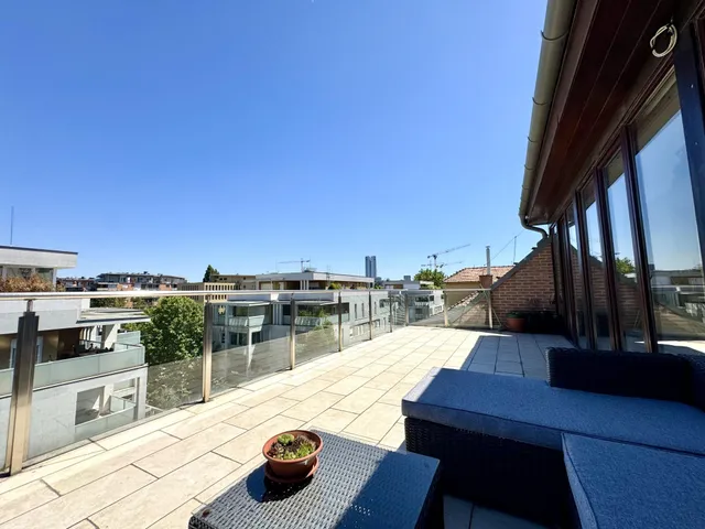 Eladó lakás Budapest XI. kerület 143 nm