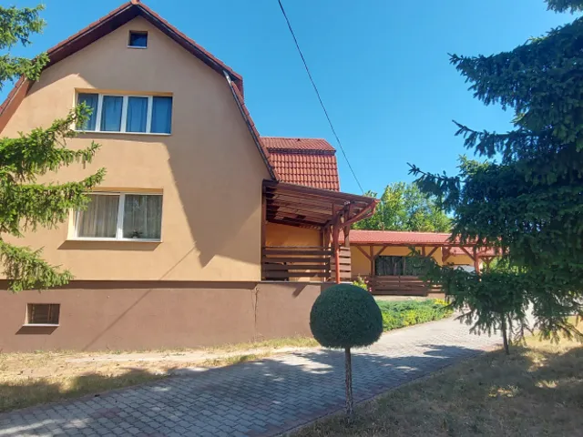 Eladó ház Diósd 90 nm