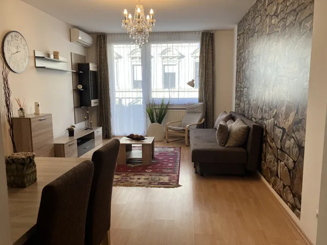 Eladó lakás Budapest VII. kerület, Garay utca 48 nm