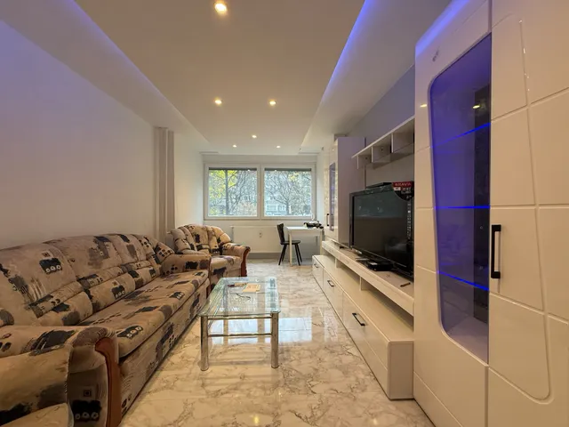 Eladó lakás Budapest XI. kerület, Etele út 54 nm