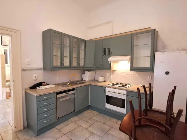 Eladó lakás Budapest V. kerület 86 nm