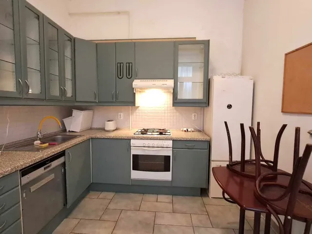 Eladó lakás Budapest V. kerület, Váci utca 86 nm