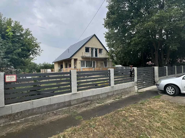 Eladó ház Ercsi 162 nm