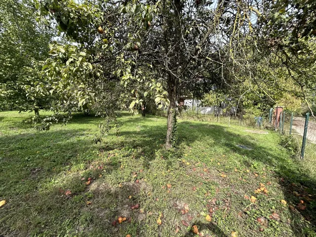 Eladó telek Dömsöd, vízhez közeli dűlő 715 nm