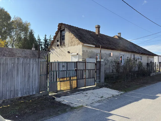 Eladó ház Ráckeve 100 nm