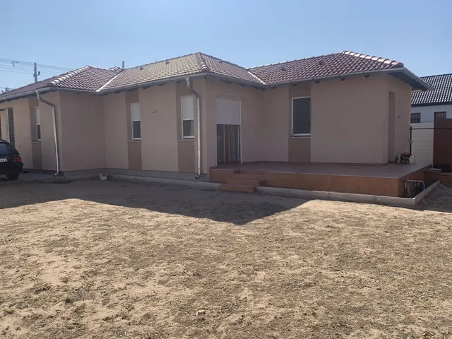 Eladó ház Gyál 120 nm
