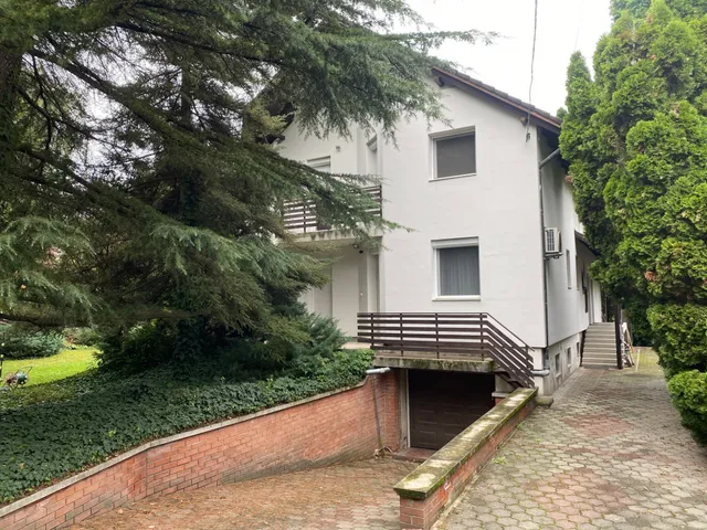 Eladó ház Budapest XVIII. kerület, Lónyaytelep utca 304 nm