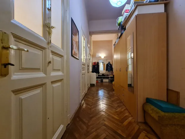 Eladó lakás Budapest VIII. kerület, Leonardo da Vinci utca 94 nm