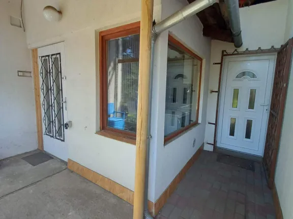 Eladó ház Kisoroszi 95 nm