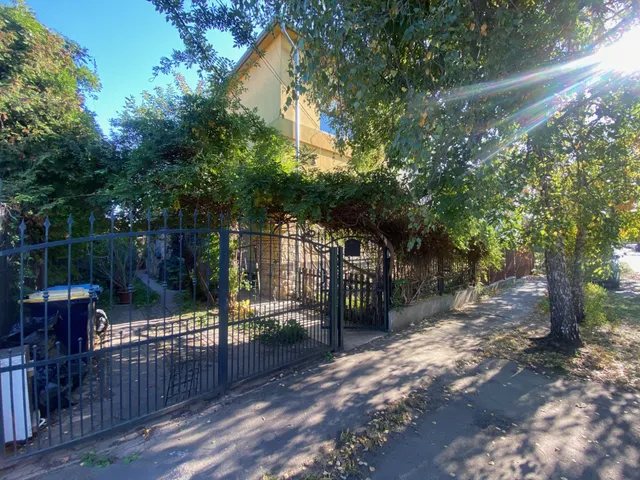 Eladó ház Budapest XVIII. kerület, Szemeretelep 90 nm