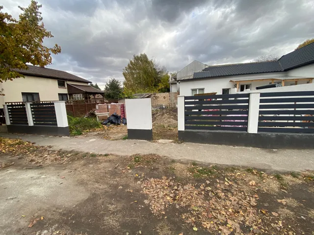 Eladó ház Budapest XVIII. kerület, Szemeretelep 35 nm