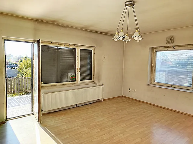 Eladó ház Érd 232 nm