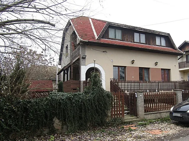 Eladó ház Érd 210 nm