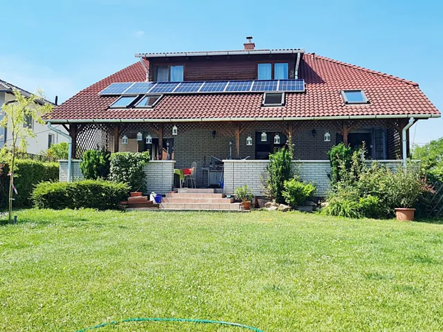 Eladó ház Érd 340 nm