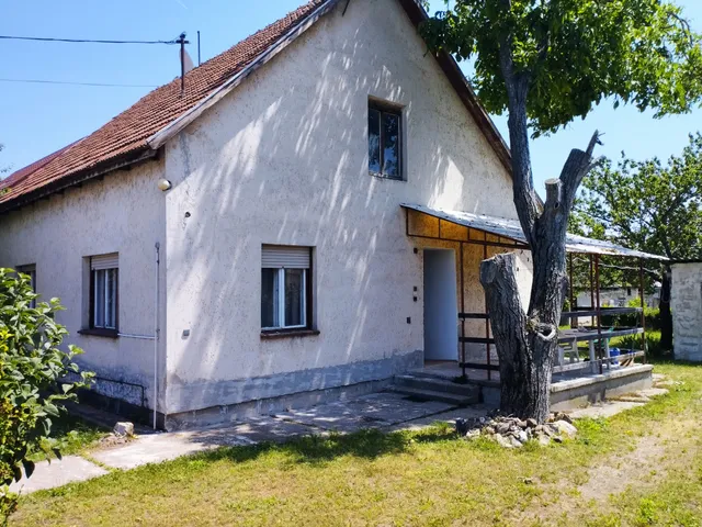 Eladó ház Délegyháza 80 nm