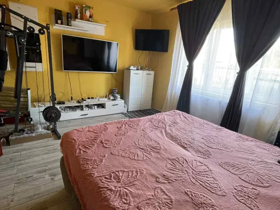 Eladó ház Vecsés, Városközpont közeli utca 81 nm