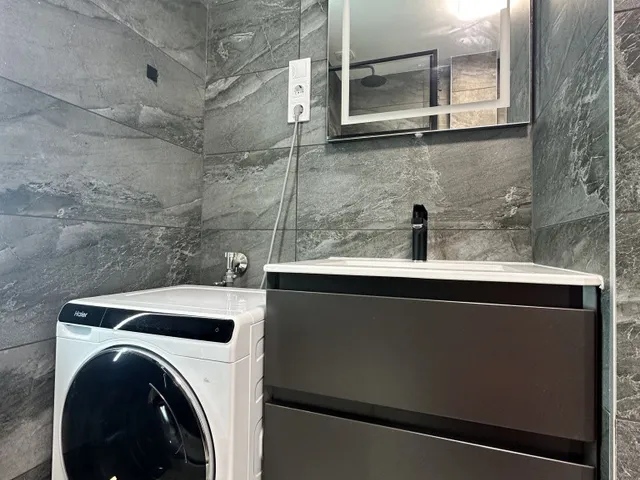 Kiadó kereskedelmi és ipari ingatlan Budapest IV. kerület, Nagyváradi Liget Lakópark