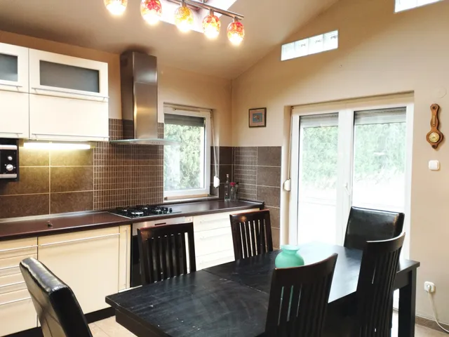 Kiadó ház Budapest XIX. kerület, Vásár tér 80 nm