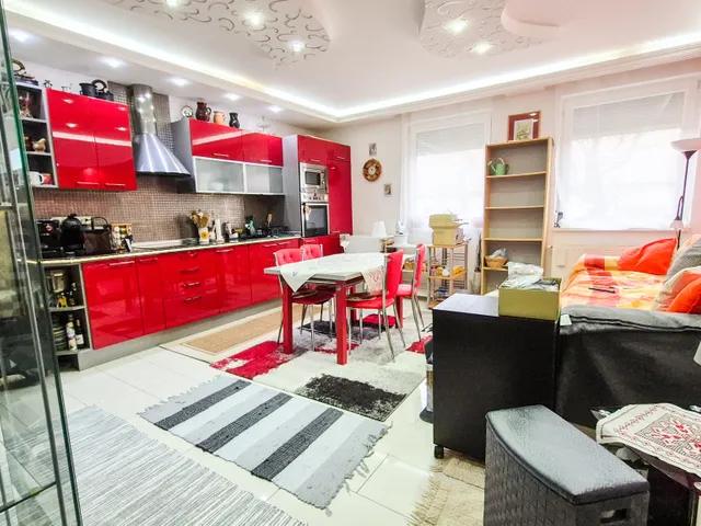 Eladó lakás Dunakeszi, Szent István utca 56 nm