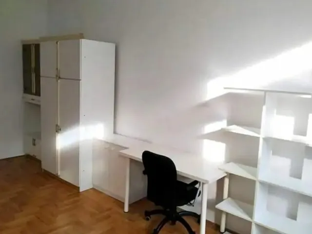 Eladó lakás Budapest VII. kerület, Csengery utca 45 nm