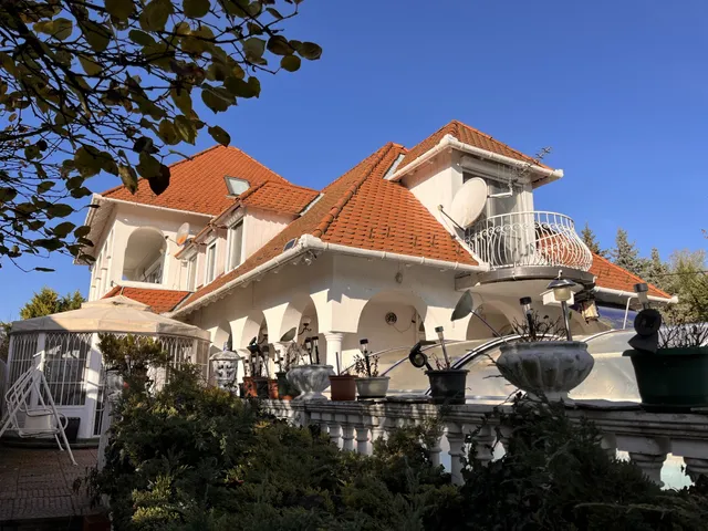 Eladó ház Budakalász 300 nm