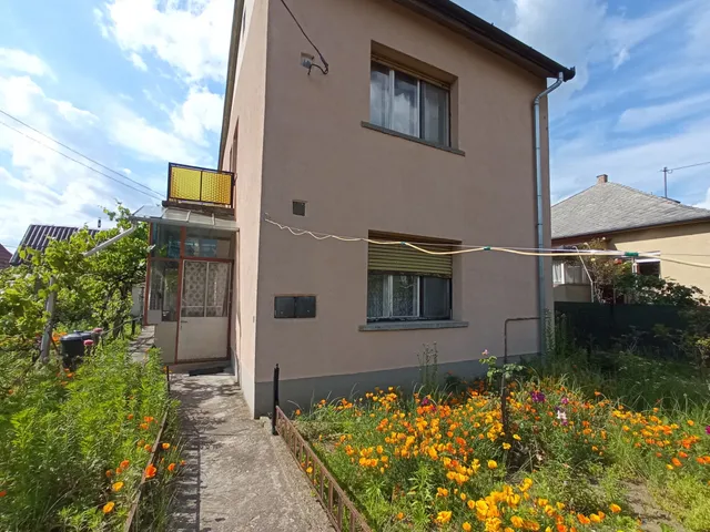 Eladó ház Budapest XVII. kerület 146 nm