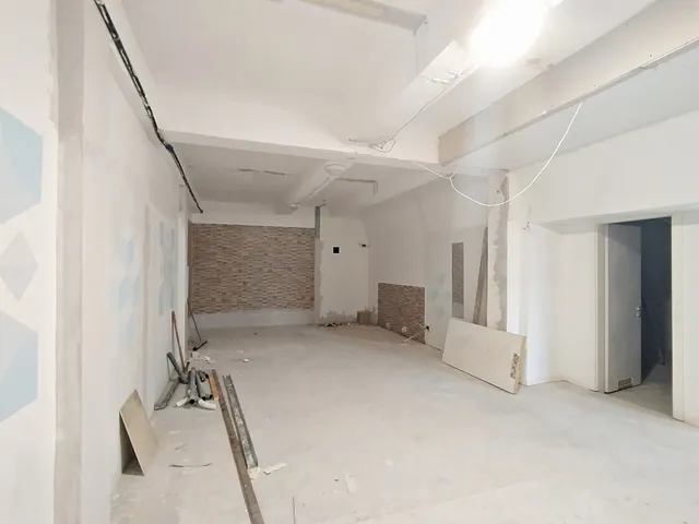 Kiadó kereskedelmi és ipari ingatlan Budapest XVII. kerület 80 nm