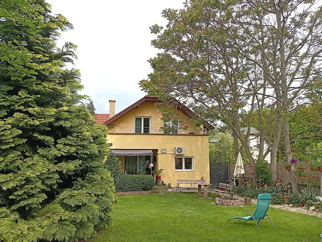 Eladó ház Szada 151 nm
