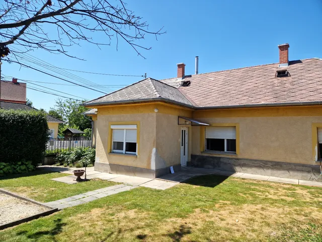 Eladó ház Székesfehérvár 79 nm