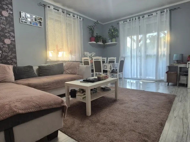 Eladó lakás Gyömrő 74 nm