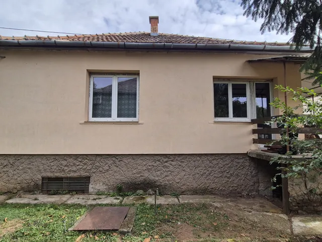 Eladó lakás Maglód 81 nm