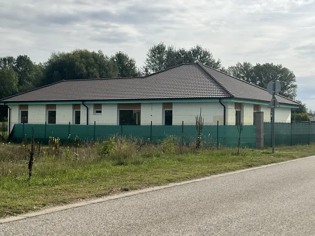 Eladó ház Szada 190 nm