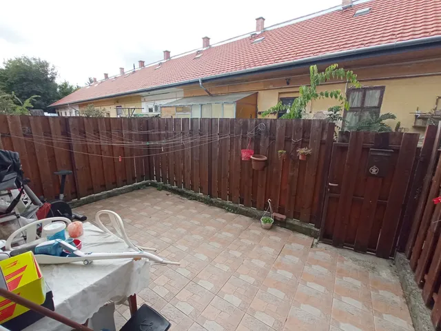 Eladó lakás Budapest X. kerület 28 nm