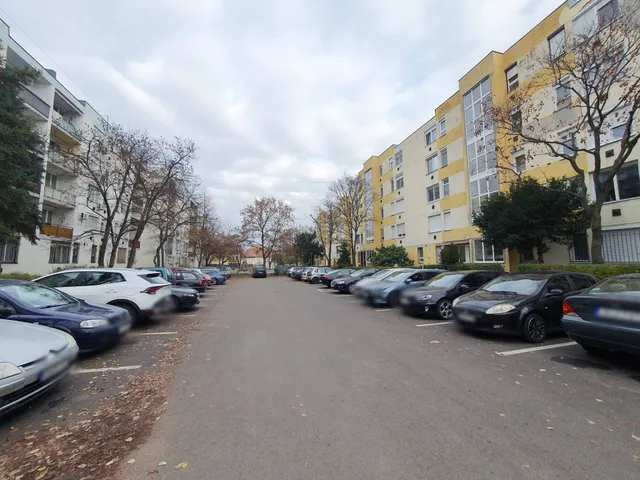 Eladó lakás Budapest X. kerület, Óhegyi lakótelep 37 nm