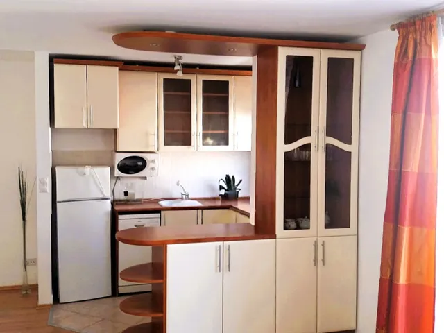 Eladó lakás Budapest IX. kerület, Haller utca 62 nm