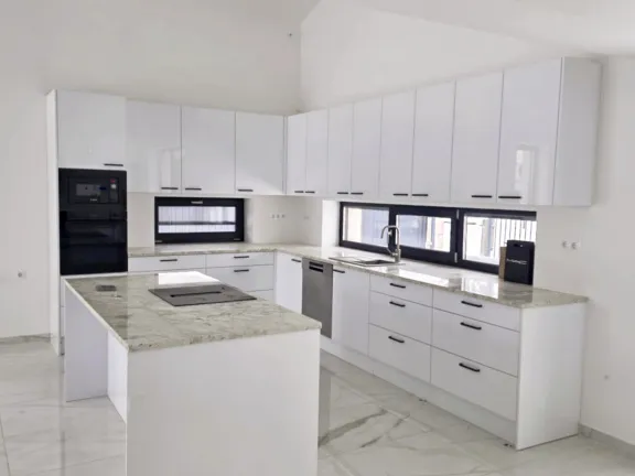 Eladó ház Vecsés, Magdolna utca 242 nm