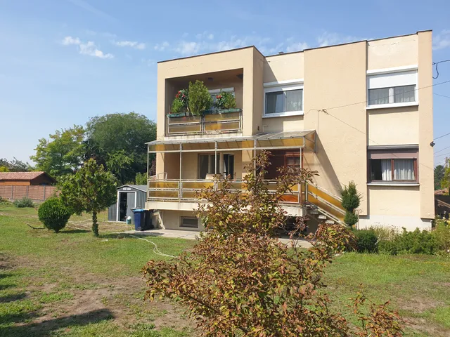 Eladó ház Budapest XXI. kerület, Királyerdő 176 nm