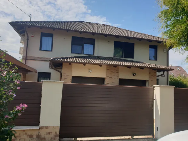Eladó ház Budapest XXI. kerület, Királyerdő 119 nm