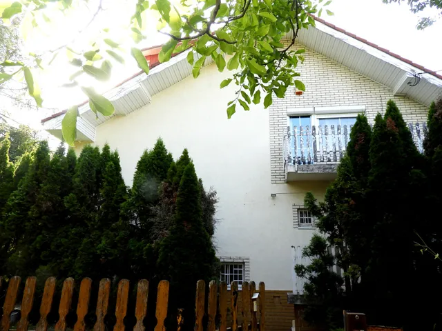 Eladó ház Nagykovácsi 219 nm