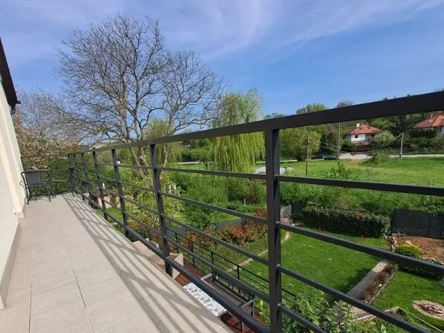 Eladó ház Biatorbágy, Szabadság utca 285 nm