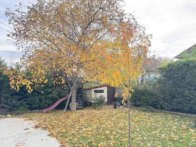 Eladó ház Budaörs, Törökugrató utca 260 nm