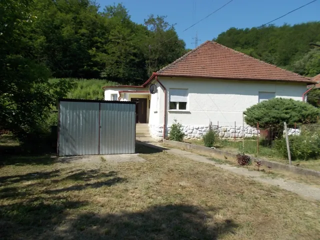 Eladó ház Ózd 90 nm