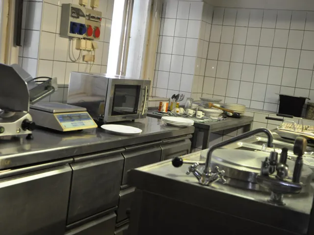 Eladó kereskedelmi és ipari ingatlan Piliscsaba