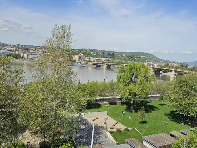 Kiadó lakás Budapest V. kerület 98 nm