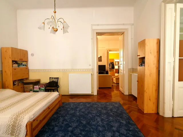 Eladó lakás Budapest VI. kerület 114 nm