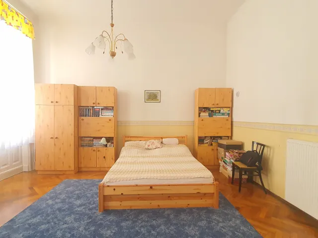 Eladó lakás Budapest VI. kerület 114 nm