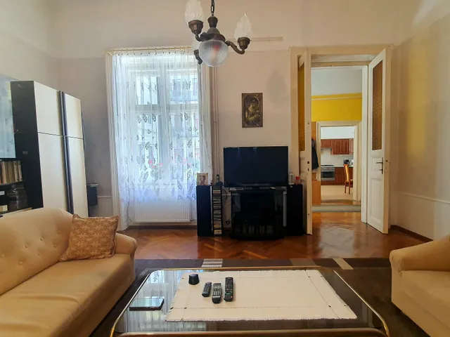 Eladó lakás Budapest VI. kerület 114 nm